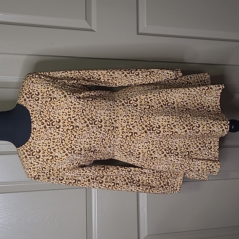 HYFVE animal print long sleeve peekaboo Back lined long sleeve dress size small